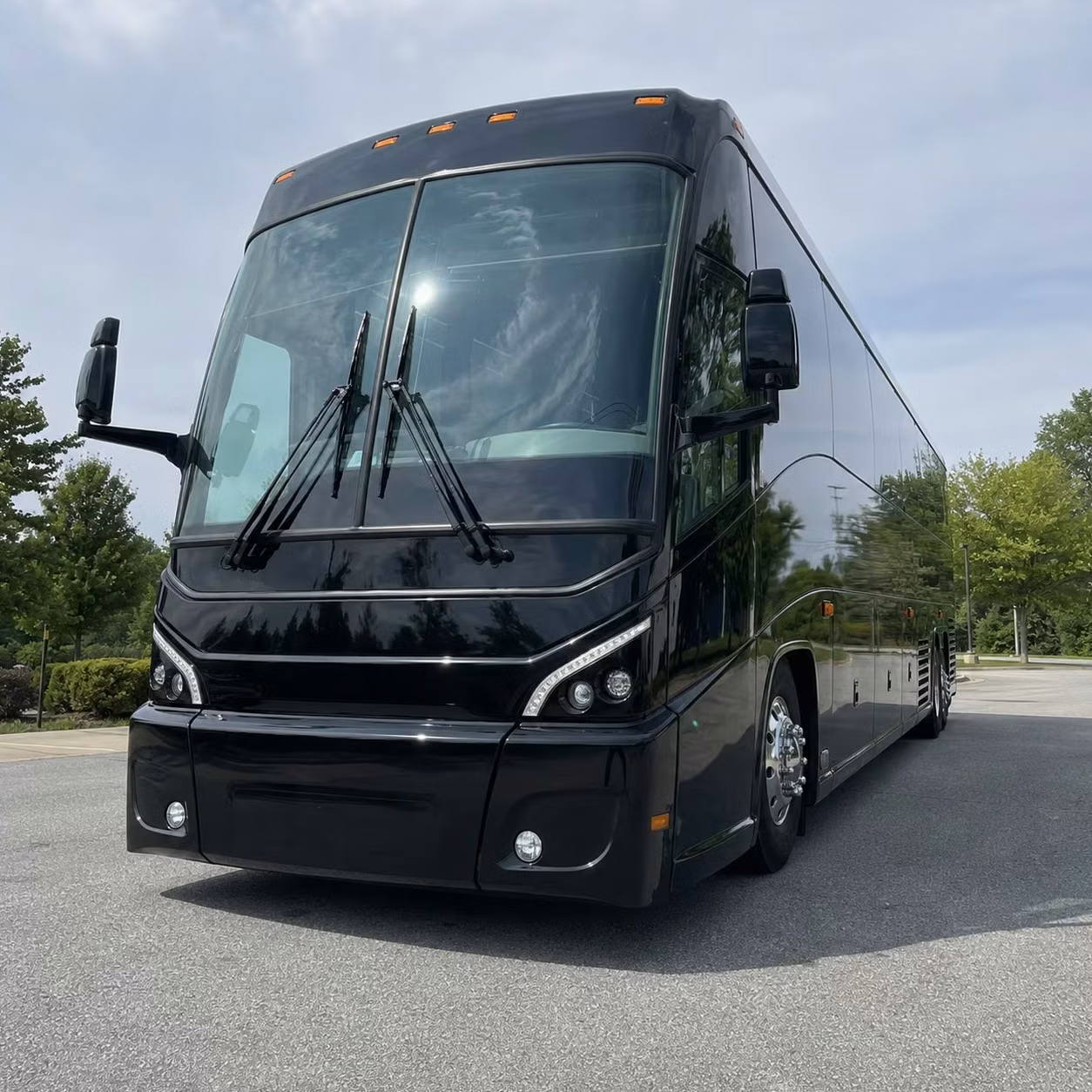 for quick and easy airport shuttle service between lowell and boston logan charterbusrentallowellma com has you covered